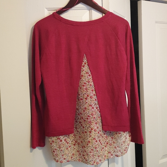 🦋 3 for $20 》Twik long sleeved shirt - Picture 4 of 5